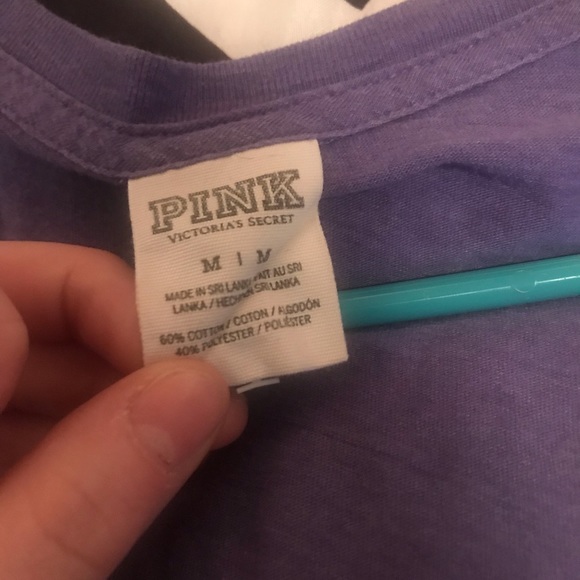 Victoria secret shirt 👚💋 - Picture 4 of 4